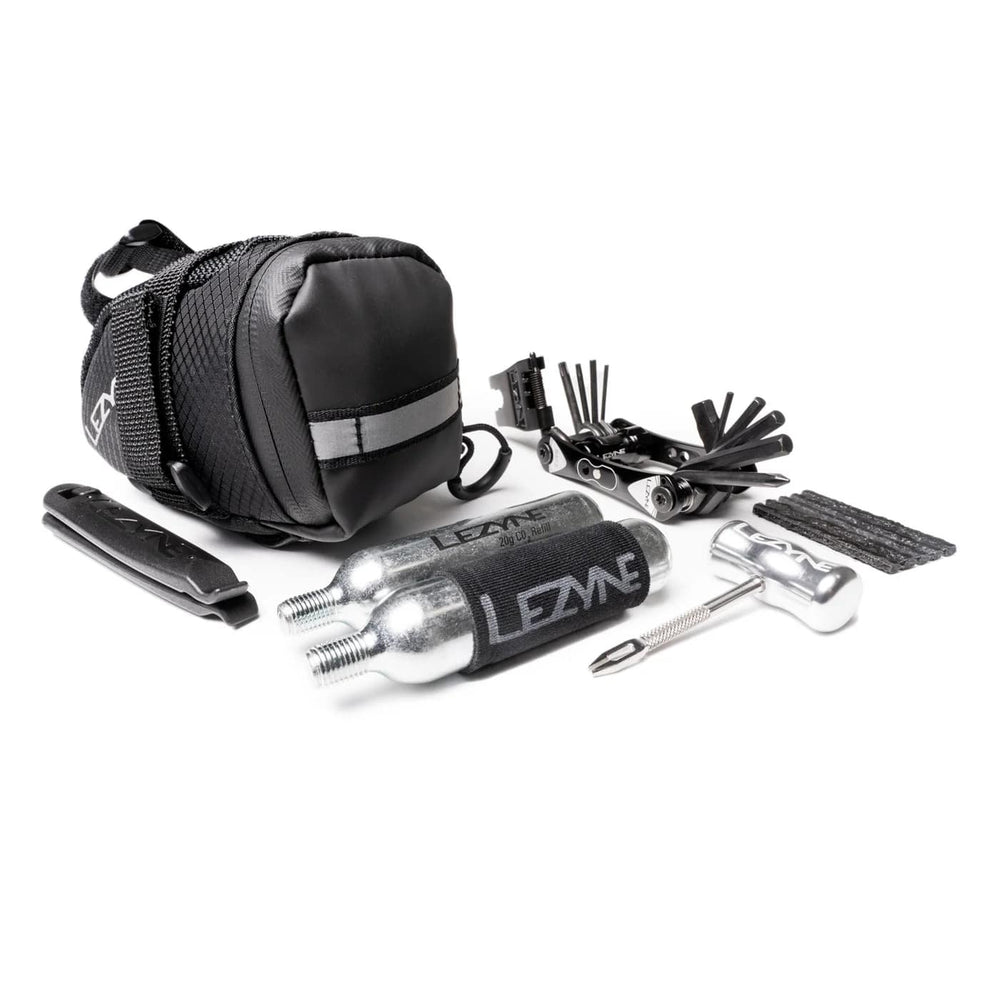 Lezyne M-Caddy Tubeless kit sadeltaske m. værktøj 140x110x65mm