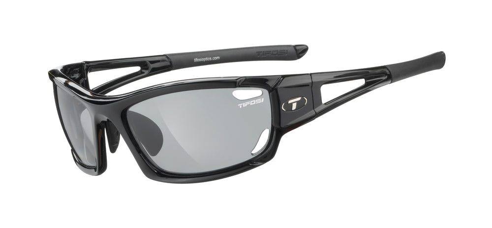 Tifosi Dolomite 2.0 solbriller i glanssort med polariserede fotolinsen, designet til optimal beskyttelse mod blænding og UV-stråler.
