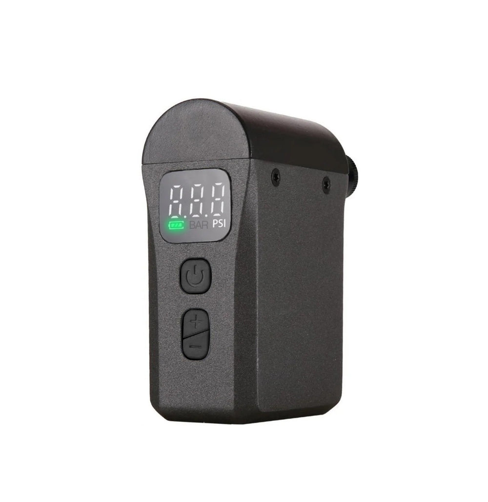 Elektrisk minipumpe fra Bikepartner Li-ion batteri USB-C opladelig sort 0-120psi, Bar/Psi. Batteri 500 mAh x2 83x33x52mm