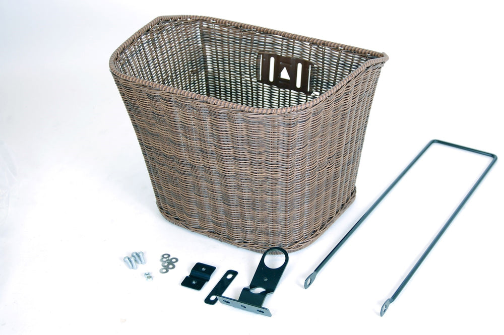 Mørk brun fletkurv i plast rattan med bøjle og beslag, designet til fast montering.