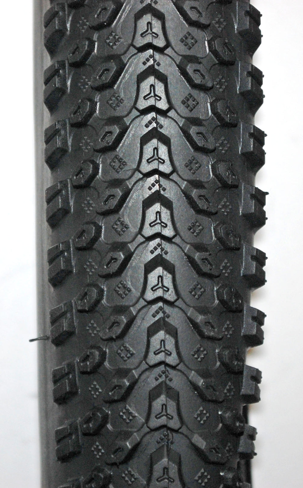 Panaracer Comet Hard Pack 27,5x2,00in (50-584) 650g sort