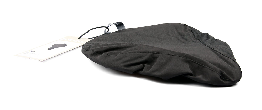 BASIL Go sadelovertræk (sort) Udført i 100% vandtæt polyester Str. 28 x 23 x 1 cm