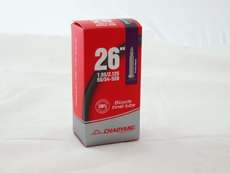 Chaoyang cykelslange 26x1.95-2.125 med Presta ventil og 48mm længde, præsenteret på hvid baggrund.