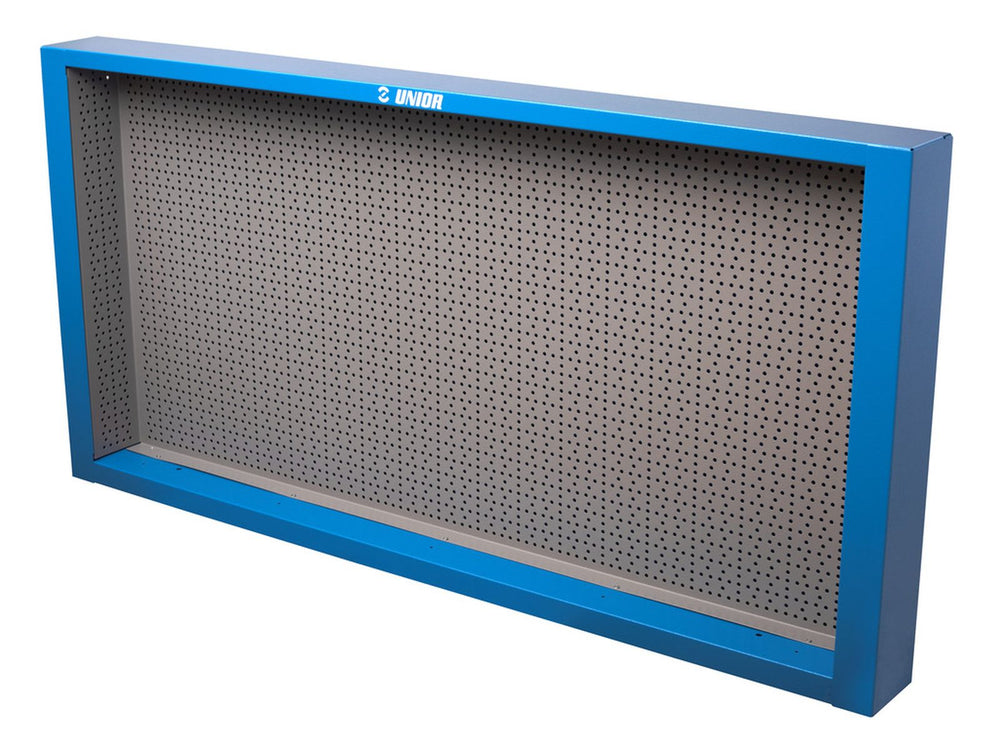 UNIOR Cabinet Size: 1500. Material: