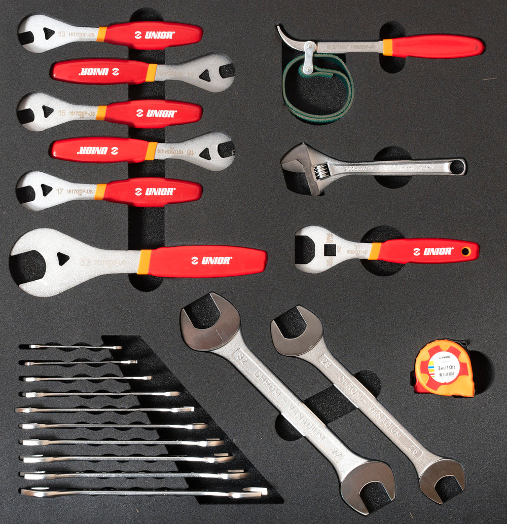 UNIOR Set of tools in tray 2 for 2600D