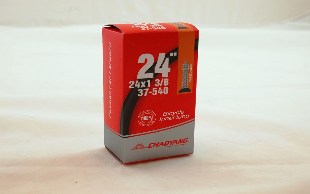 Billede af Chaoyang 24x1 3/8 Dunlop cykelslange med 40 mm ventil, ideel til reparation og vedligeholdelse af cykler.
