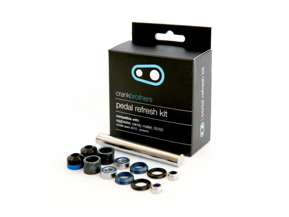 Crankbrothers Pedal refresh kit med værktøj og dele til vedligeholdelse af cykelpedaler.