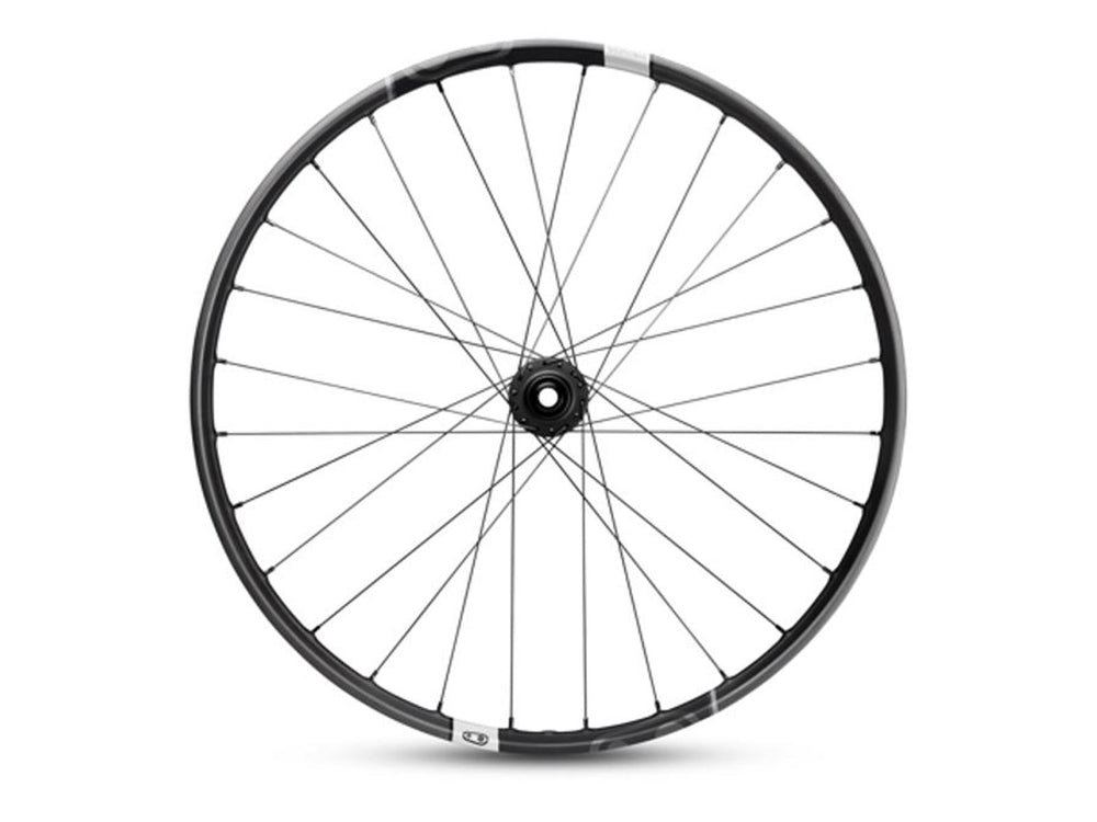 Billede af Crankbrothers Synthesis E-Bike, en robust og stilfuld el-cykel designet til off-road kørsel med kraftfuld motor og slidstærke komponenter.