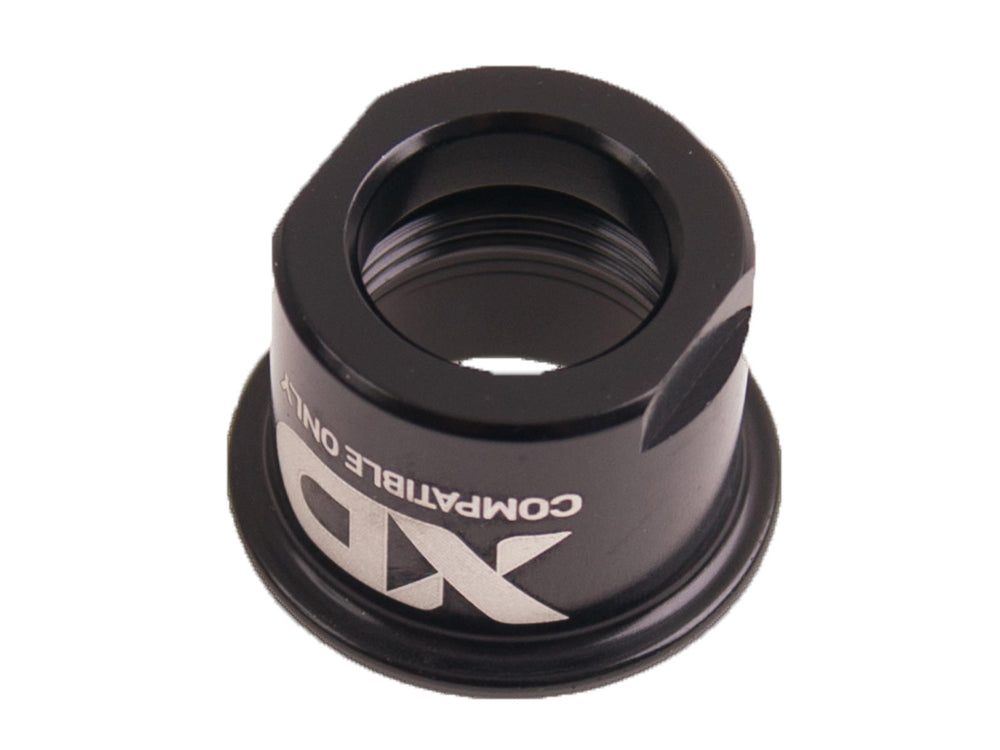 Crankbrothers End cap til cykelpedaler, viser produktet fra en vinkel med detaljeret fokus på design og funktionalitet.