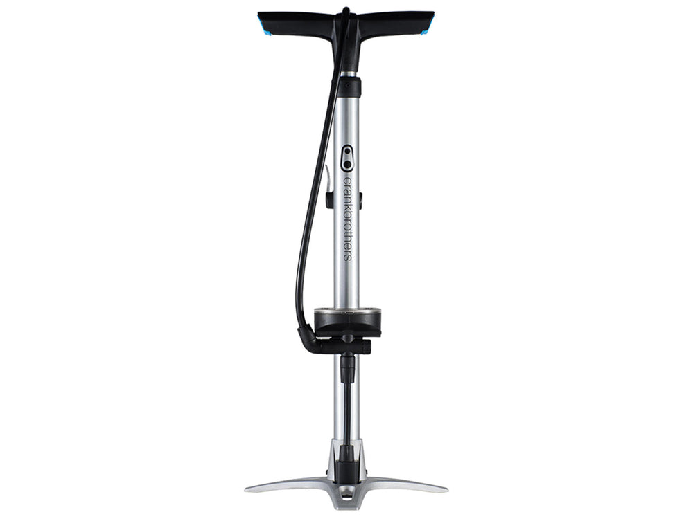 Billede af Crankbrothers universelle pumpehovedsamling, designet til at være kompatibel med forskellige cykelventiler, der gør det nemt at pumpe dæk.