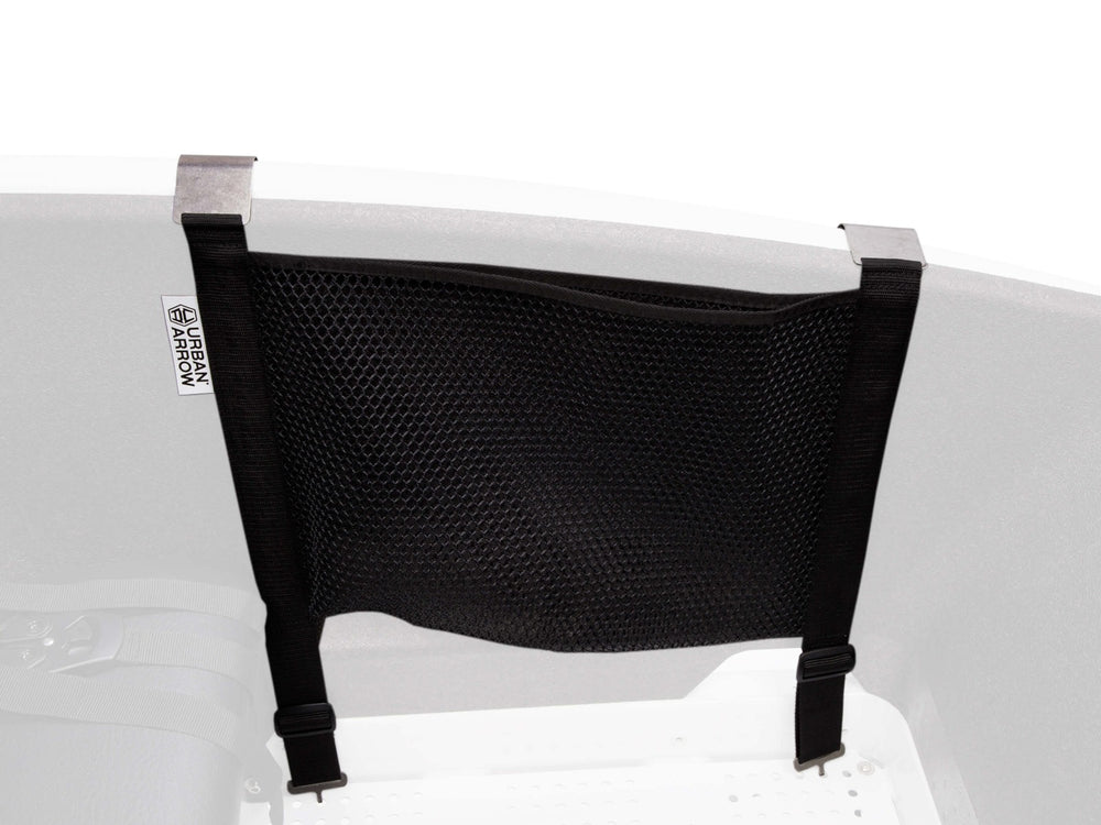 Urban Arrow Bagagenet - Luggage Net til cykler, der holder bagage sikkert på plads. Nettet er lavet af holdbart materiale og har elastiske kanter for nem montering. Ideelt til transport af indkøb eller udstyr.