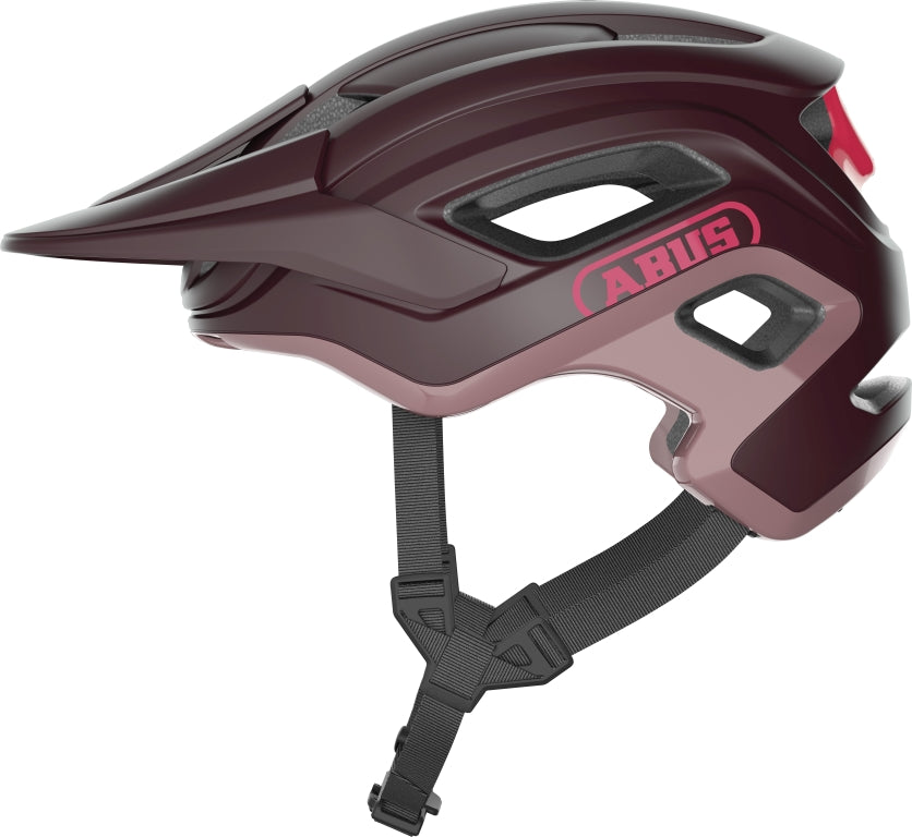 Cykelhjelm Abus Cliffhanger Wildberry Red på en hvid baggrund, viser hjelmens aerodynamiske design og dybe røde farve.