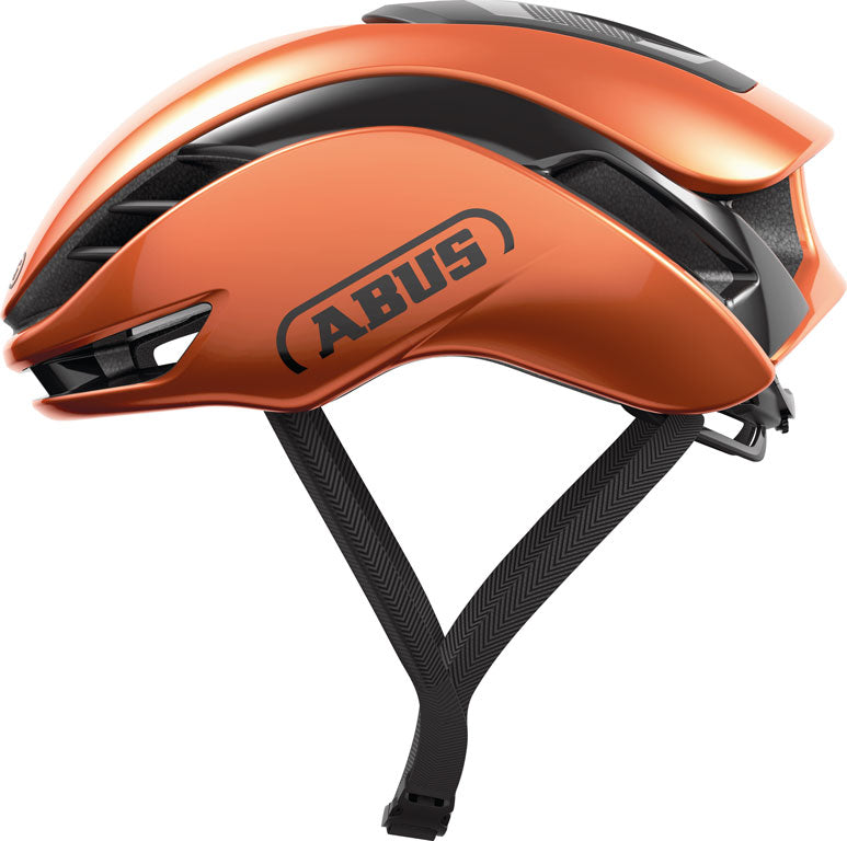 Hjelm Gamechanger 2.0 Goldfish Orange: En orange cykelhjelm med aerodynamisk design og justerbar pasform.