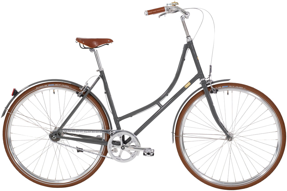 Cykel af mærket Gubi Dame 8G i grå fra 2019, set fra siden med en elegant og moderne design.