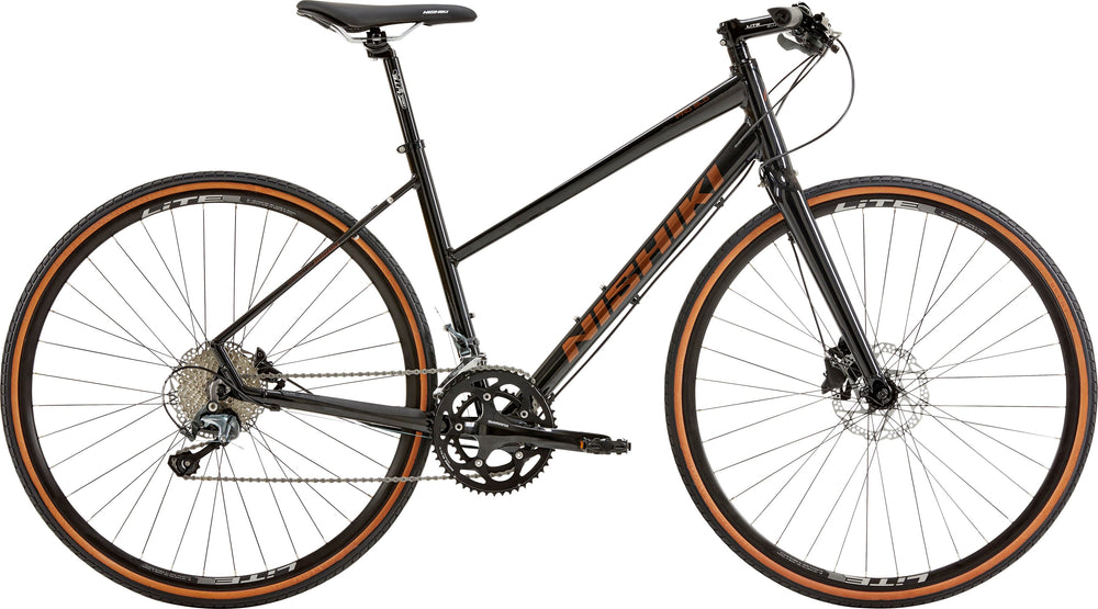 Sort Nishiki Pro SLD damecykel med slankt design, set fra siden, fremhæver cyklens elegante og moderne udseende.