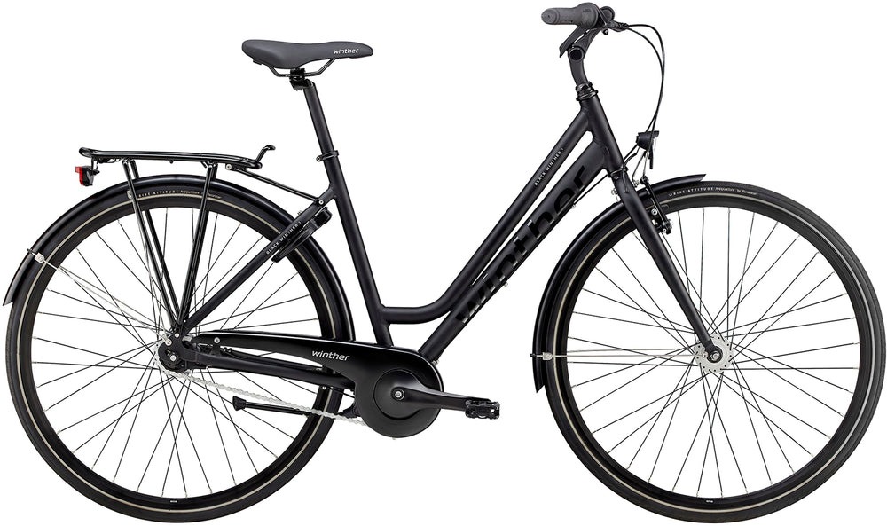 Cykel Winther Black Winther I Dame 7 Gear Fodbremse Dyn Forlygte Sandblæst Sort 2018 i sort farve.