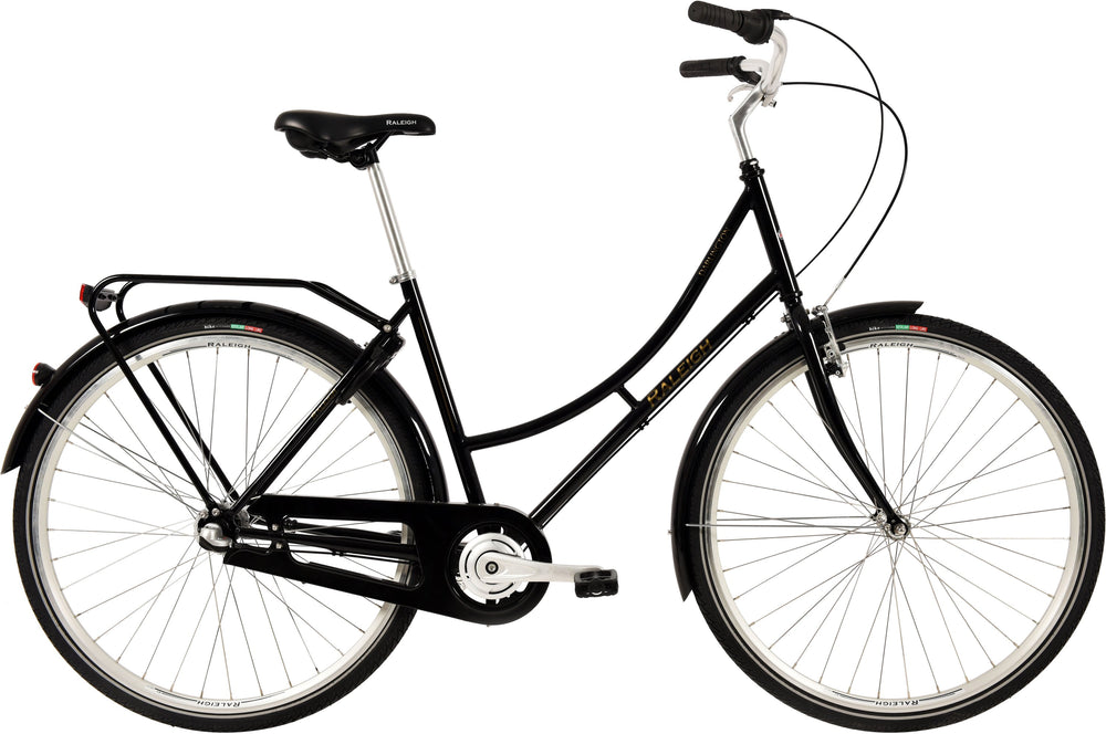 Sort Raleigh Darlington damecykel med 7 gear og fodbremse fra 2019, set fra siden.
